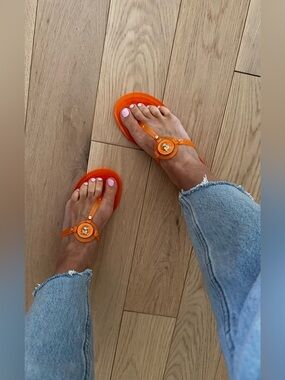 Bright jelly thongs sandals 7.5